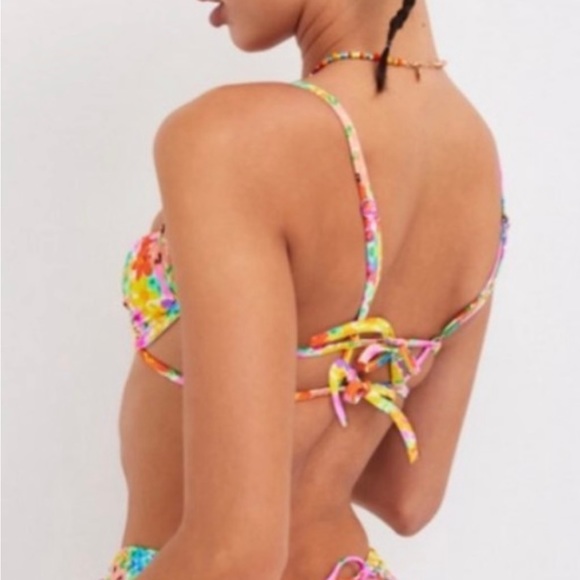 Size xl For love and lemons bikini top. NWT - Picture 4 of 4